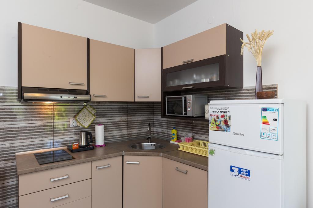 Apartments Olive Mlini Exterior photo